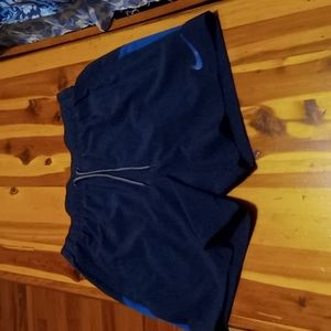 Nikes shorts